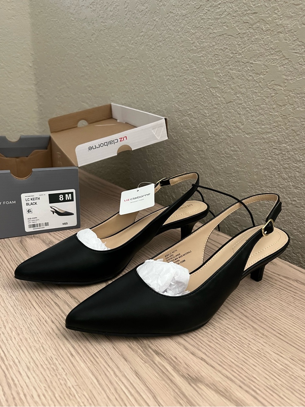 New- Liz Claiborne Black Pointed Slingback Kitten Heels